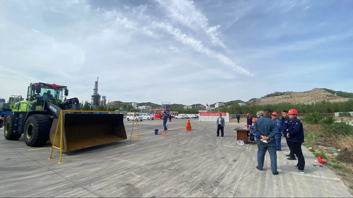 安阳市殷都区总工会举行安阳市新型化工工业集群手艺竞赛暨第十届“同兴杯”职工手艺大赛